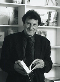 Gérard Bourgadier, octobre 1990. Photo J. Sassier © Gallimard