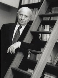 Georges Duby. Photo Archives Editions Gallimard